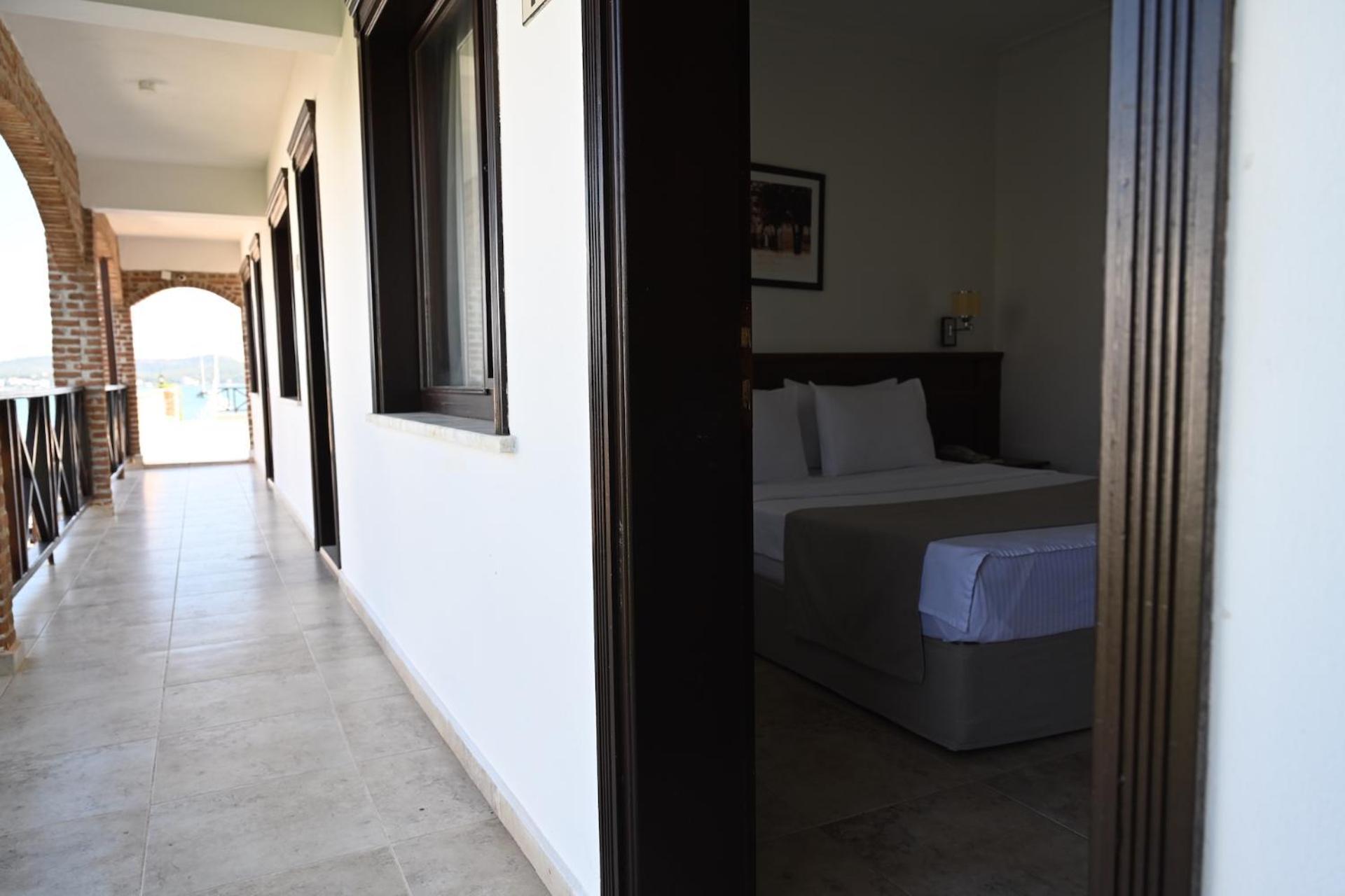 Cunda Deniz Hotel Айвалык Экстерьер фото