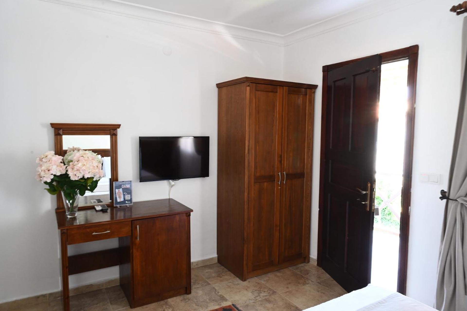 Cunda Deniz Hotel Айвалык Экстерьер фото