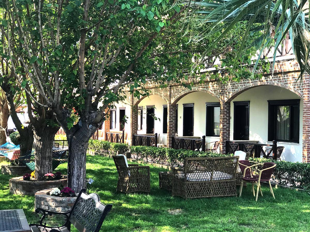 Cunda Deniz Hotel Айвалык Экстерьер фото